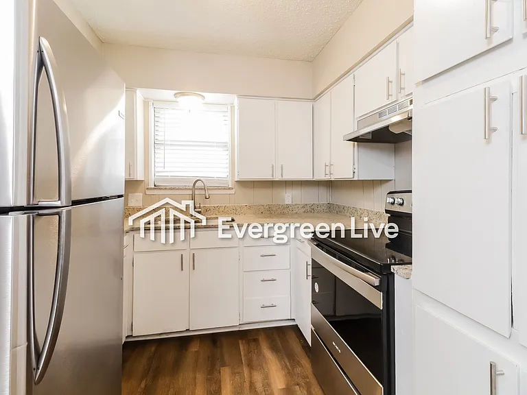 6617 Charmaine Dr — Photo 4
