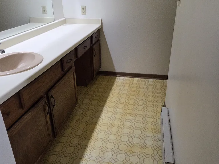 12881 W Hampton Ave — Photo 12