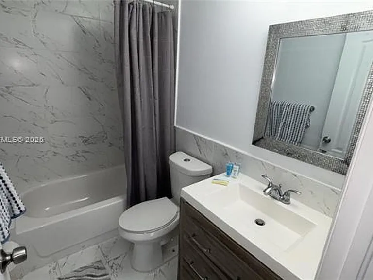 3872 Grand Ave #A — Photo 20