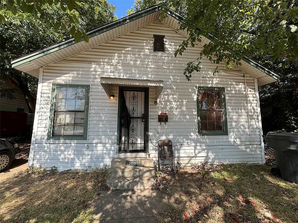 1st image of 2519 Carpenter Ave
