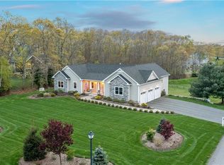 53 William Barton Dr, Tiverton, RI 02878