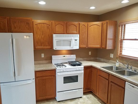 Bright kitchen 33rd St S La Crosse Smiej