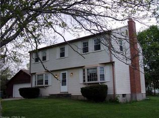 38 Stacy Dr, Windsor, CT 06095