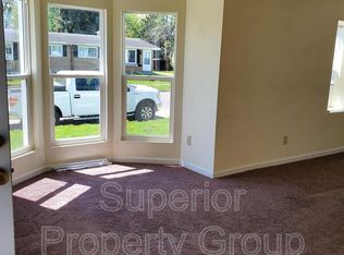 170 S Locust St, Janesville, WI 53548