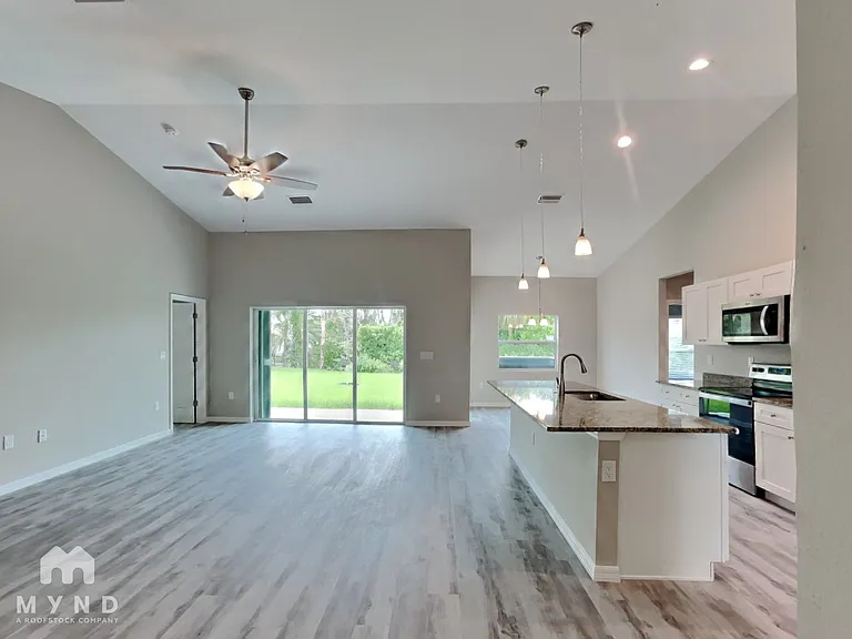 5562 Sunnyvale Rd — Photo 2