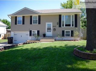18407 E 9th St N, Independence, MO 64056