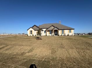 146 Snowy Owl Trl, Rhome, TX 76078