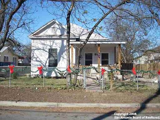 1st image of 1217 PASO HONDO ST