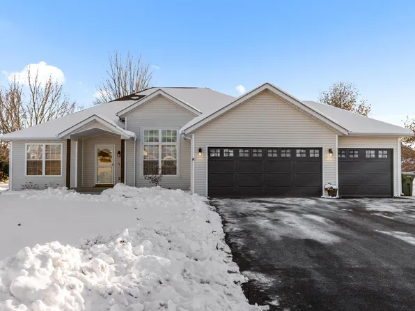 1106 Westmont Dr, Durand, IL 61024