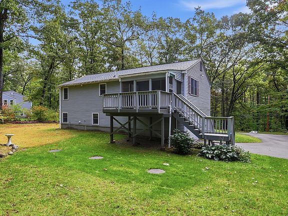 5th image of 10 Beaver Brook Rd