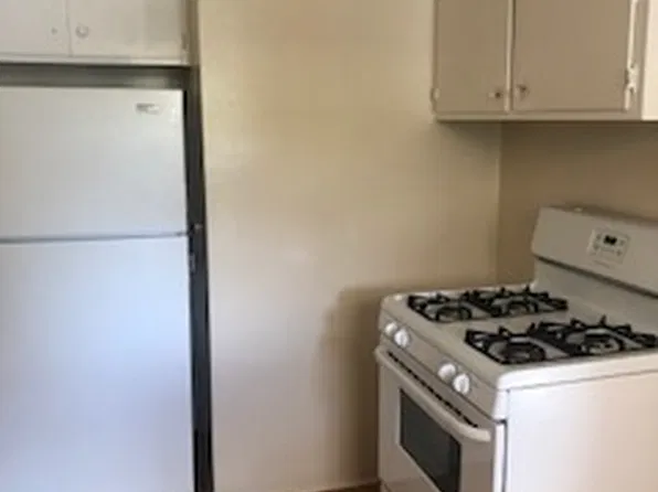 238 6th Ave #2, Santa Cruz, CA 95062