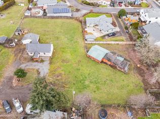 13548 Gaffney Ln, Oregon City, OR 97045