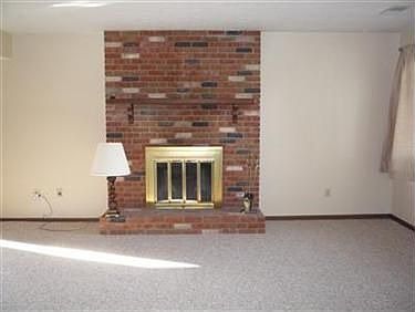 3rd image of 820 Kirkwall Dr