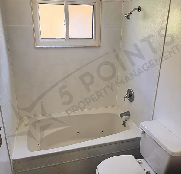 927 E 216th St #1 — Photo 12