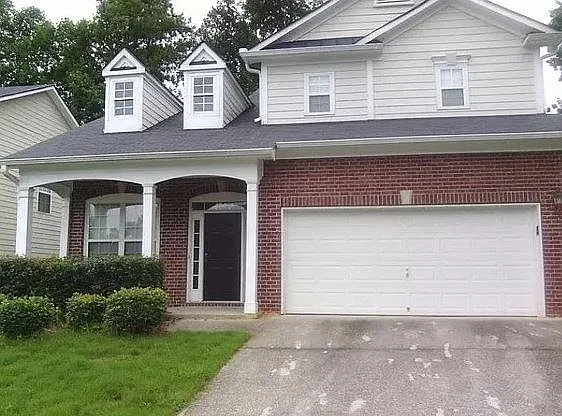 3 bed, 2.5 bath, 1646 sqft, $2,450 — Photo 1