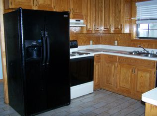 702 Leslie St, Nashville, AR 71852