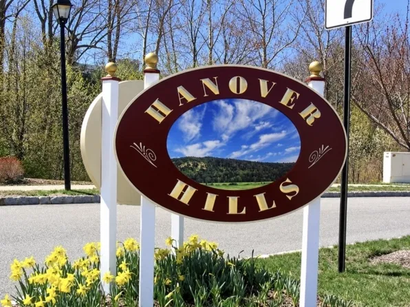 171 Vista Dr, Cedar Knolls, NJ 07927