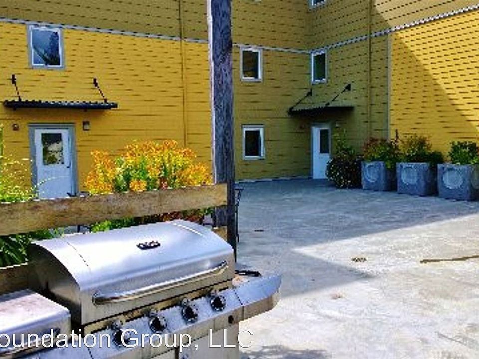 1st image of 301 N 104th St Unit 203