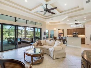 7267 Lantana Cir, Naples, FL 34119