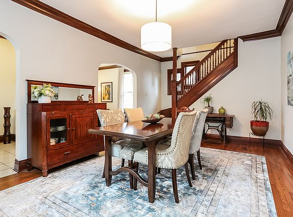 5th image of 444 S Ashland Ave