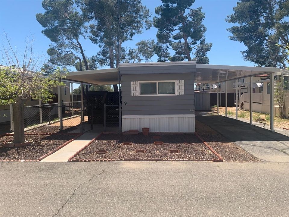 1st image of 18722 Bellflower St #9
