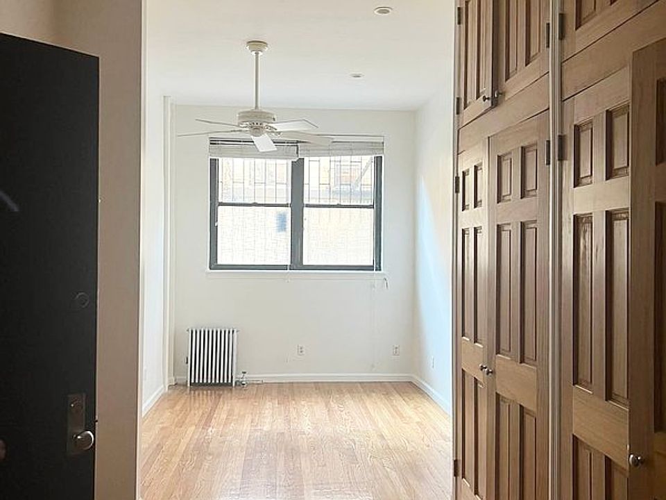 1st image of 275 E 10th St APT 5