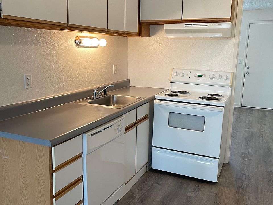 1st image of 6615 150th St SW #141