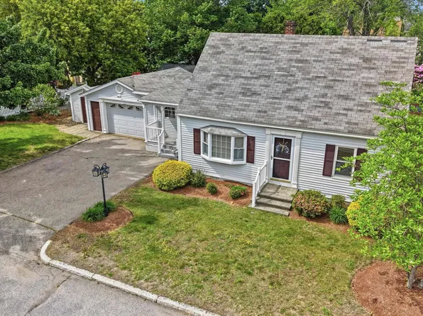 220 Norfolk Street, Manchester, NH 03103