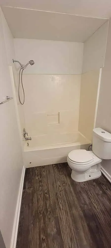 130 Town St — Photo 2