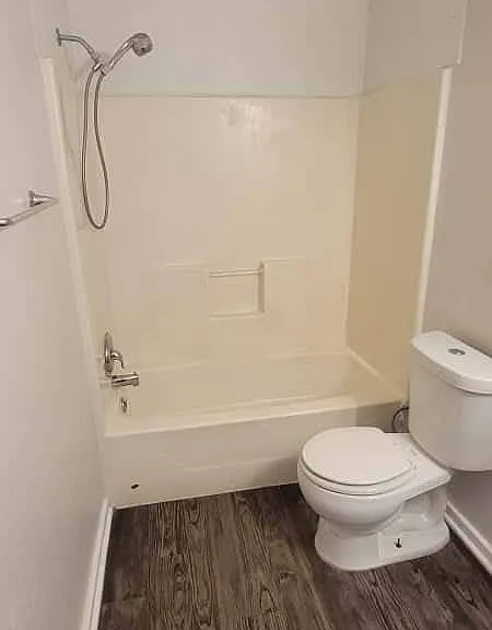 130 Town St #105 — Photo 2