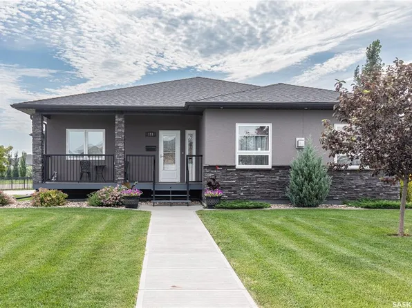 111 Iron Bridge DRIVE, Moose Jaw, SK S6J 0B4