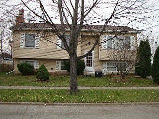 1st image of 340 Greenview Dr