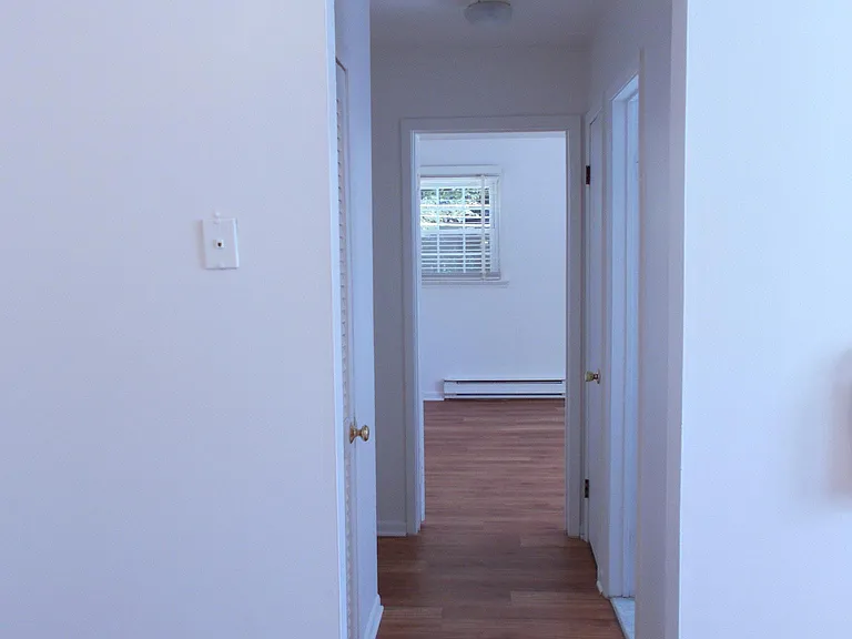 15 Old Allamuchy Rd #4 — Photo 10