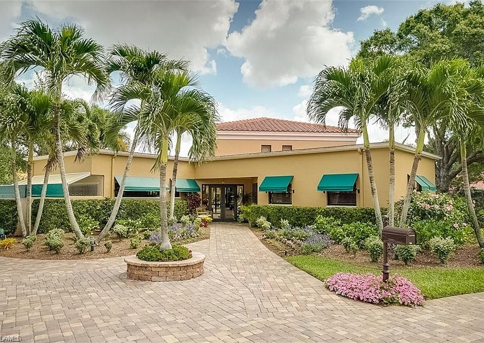 1st image of 586 Beachwalk Cir APT 202
