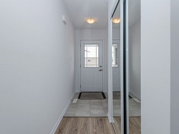 2nd image of 215 Diana Dr