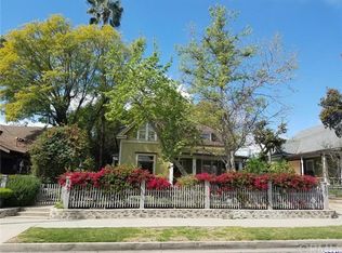 449 N Summit Ave, Pasadena, CA 91103