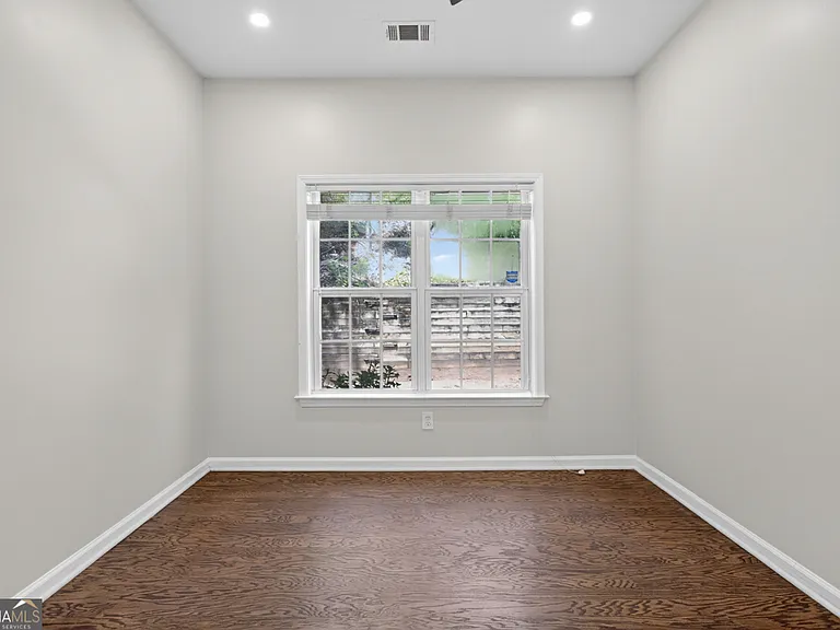 28 Stonehenge Ct — Photo 23