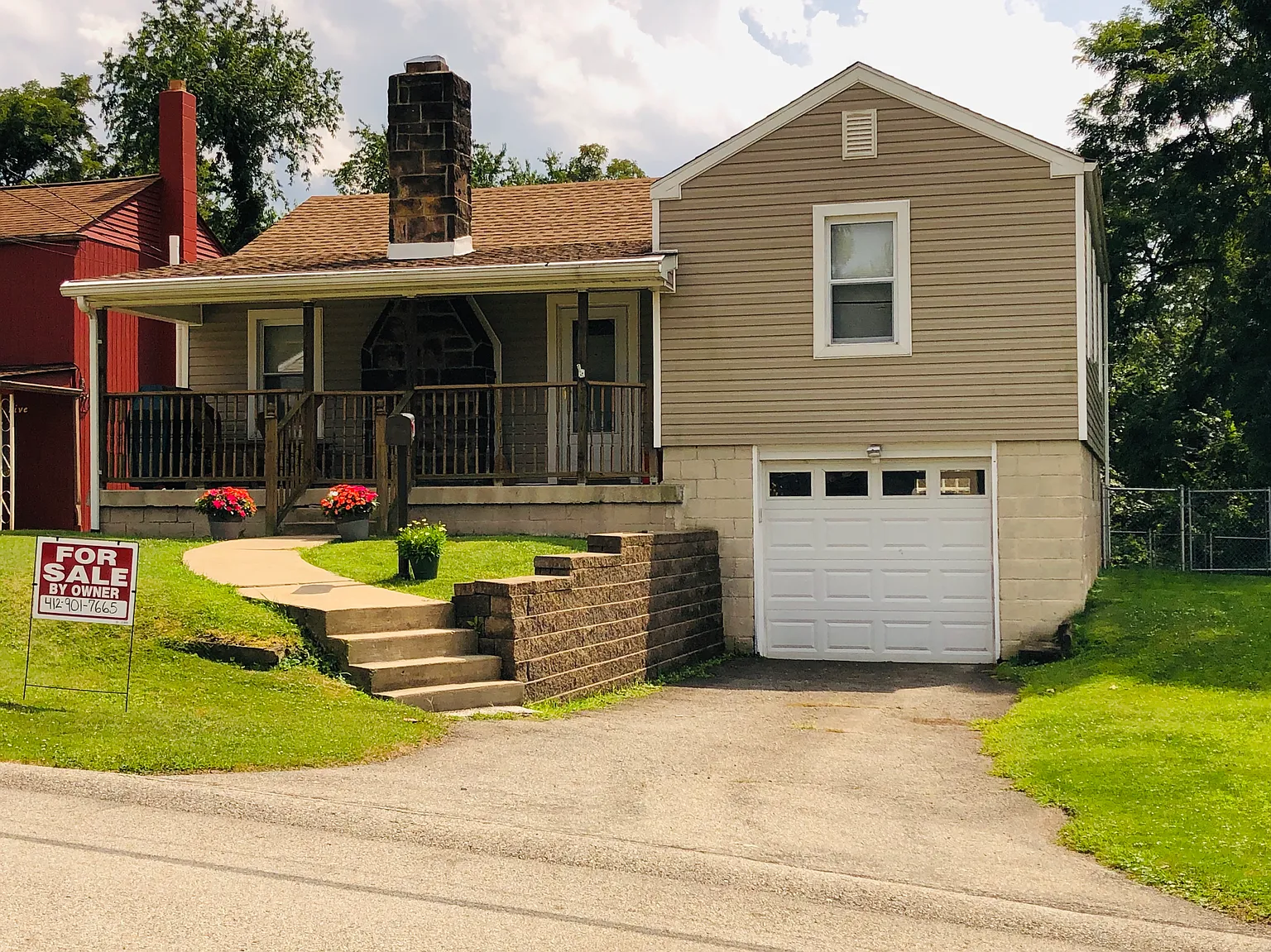 467 McCully St photo 1