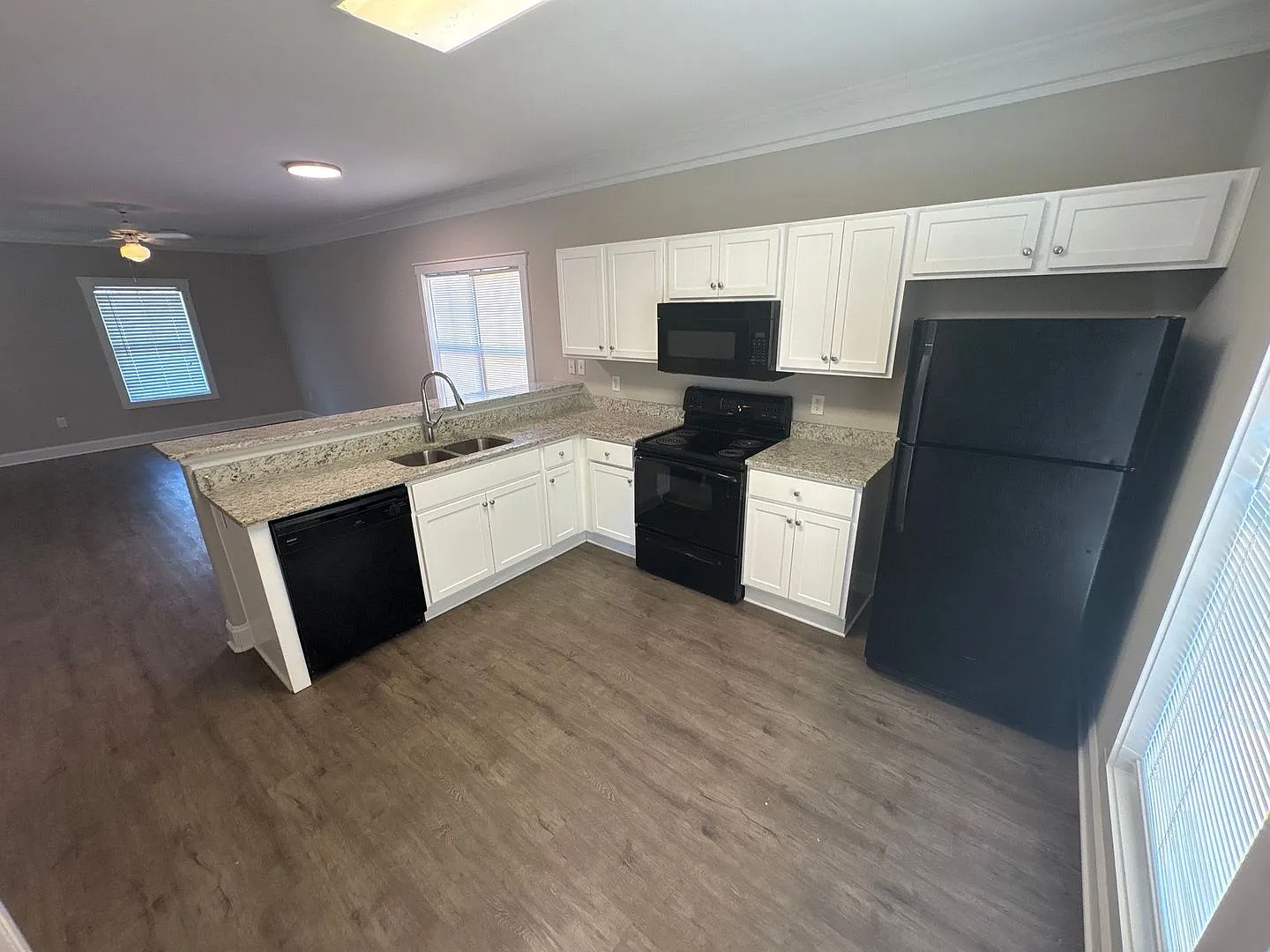Pre-Leasing For August 6th 2027! — Photo 3