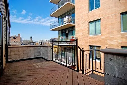 918 W Van Buren St — Photo 16