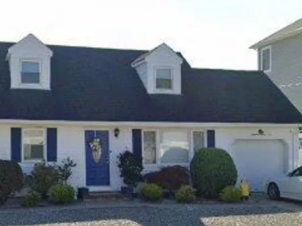 1845 Ensign Ct, Toms River, NJ 08753