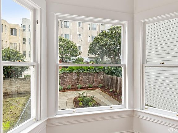 5th image of 1630 Sacramento St APT 2