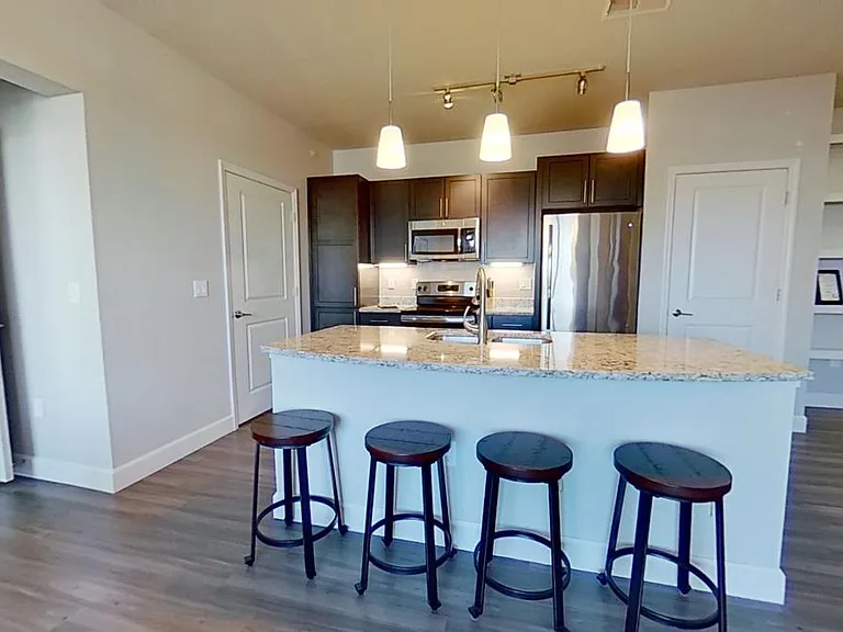 The Vue at Creve Coeur Apartments — Photo 86