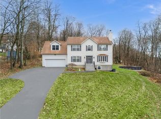 24 Helena Ave, Mohegan Lake, NY 10547