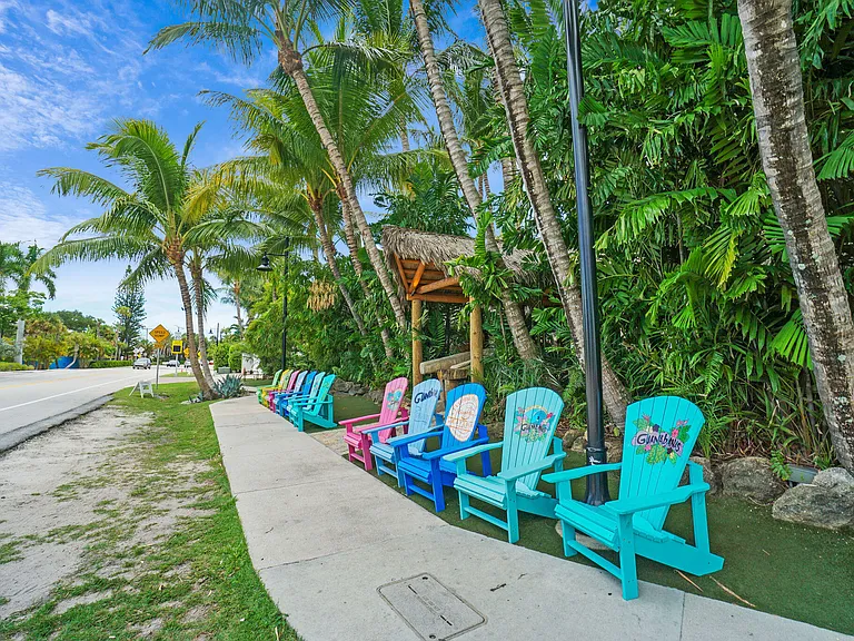 106 Ocean Breeze Dr — Photo 60