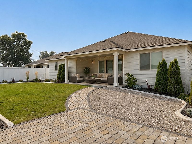 2nd image of 4212 W Sandy Court