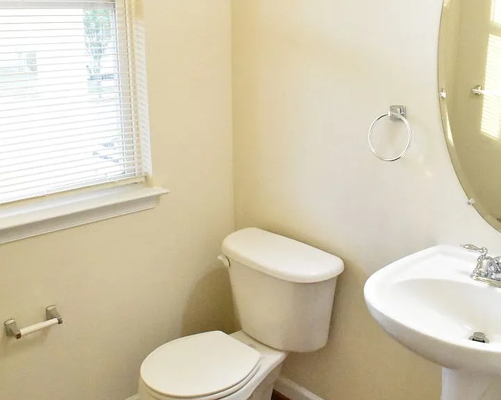 1310 Walker Dr — Photo 5