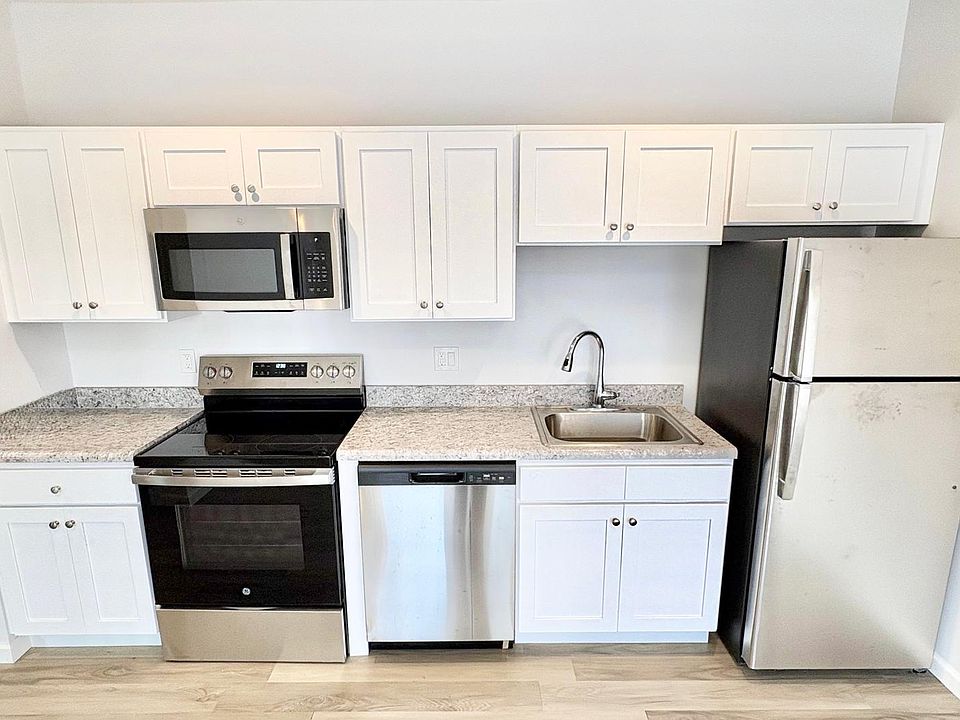 1st image of 337 Main St #11A