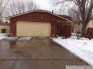 7950 Fairfield Cir N, Brooklyn Park, MN 55444