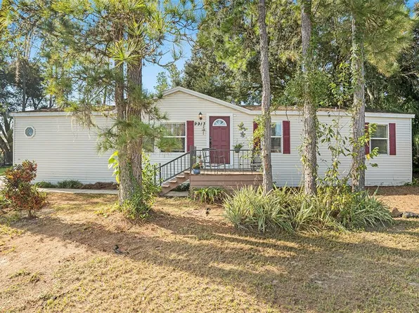 9913 High Meadow Ave, Thonotosassa, FL 33592